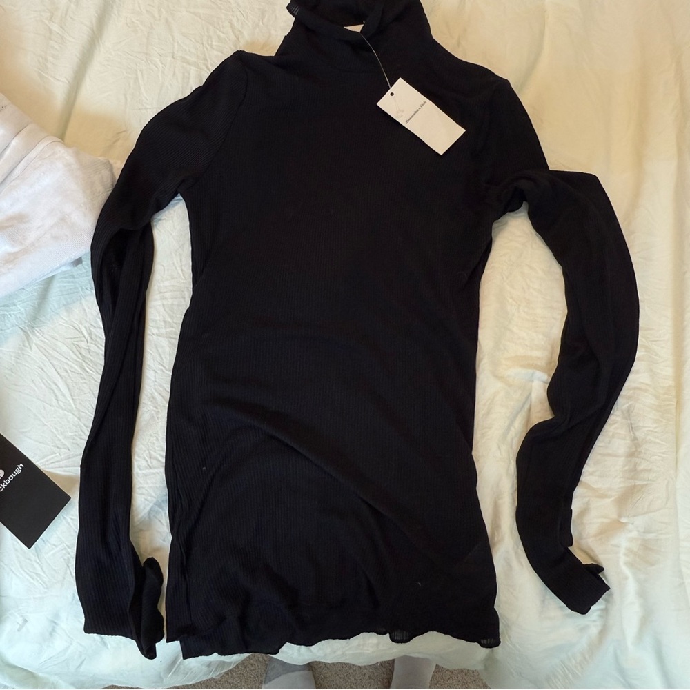 Abercrombie top